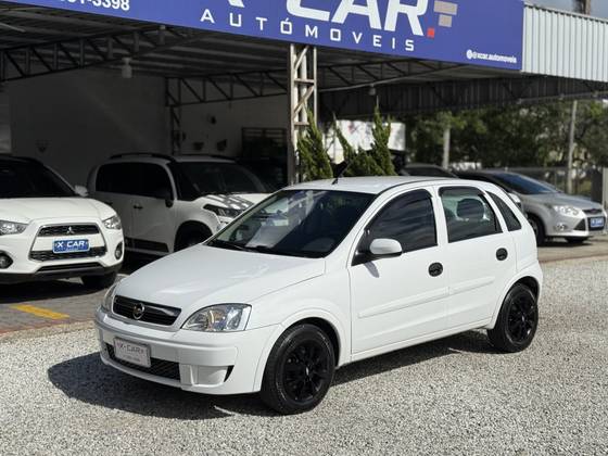 CHEVROLET CORSA 1.4 MPFI MAXX 8V FLEX 4P MANUAL CHEVROLET CORSA 1.4 MPFI MAXX 8V FLEX 4P MANUAL
